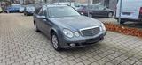 Mercedes-Benz E 280 E T-Modell E 280 T 4Matic - Mercedes-Benz E 280 mit Benzin-Antrieb: Automatik