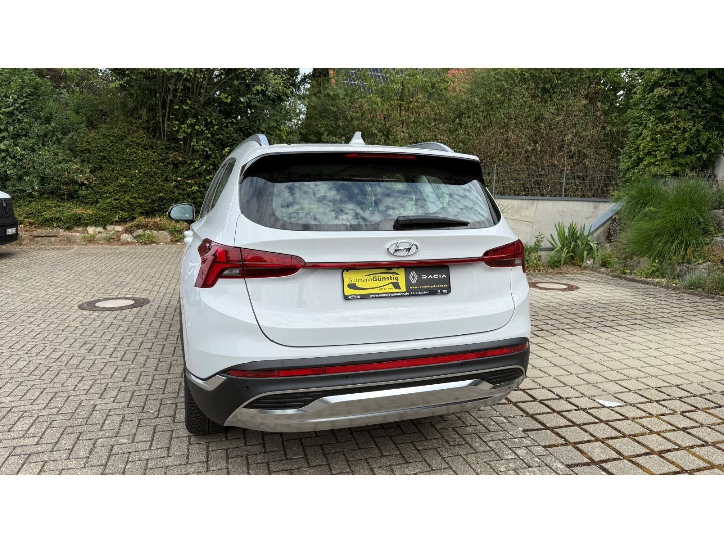 Fahrzeugabbildung Hyundai SANTA FE Trend 4WD LEDER El. PANODACH NAVI LED A