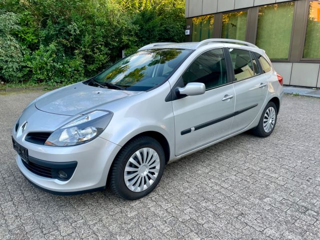 Renault Clio Grandtour Dynamique 1.6 16V Automatik