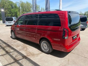 Mercedes V 220 - 11