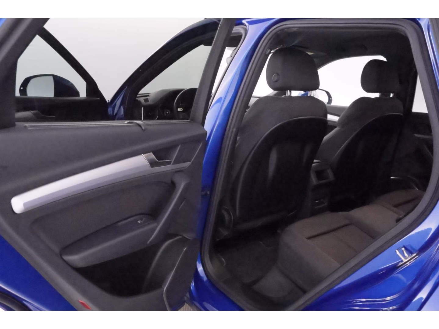Audi Q5 35TDI S-tronic S line+LED+VIRTUAL+KAMERA+HUD, миниатюра 16