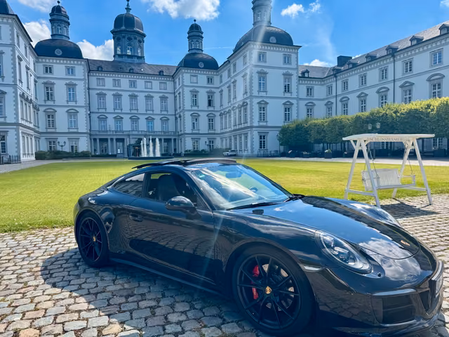 Porsche 991.2 Carrera 4 GTS - Approved, Bose, KEIN OPF