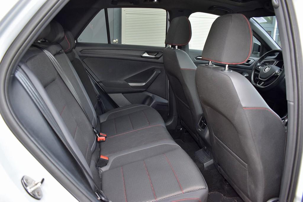 Volkswagen T-Roc 2.0 TSI 4Mo/DSG *R-Line*LED*AHK*Pano*RüKam, миниатюра 6