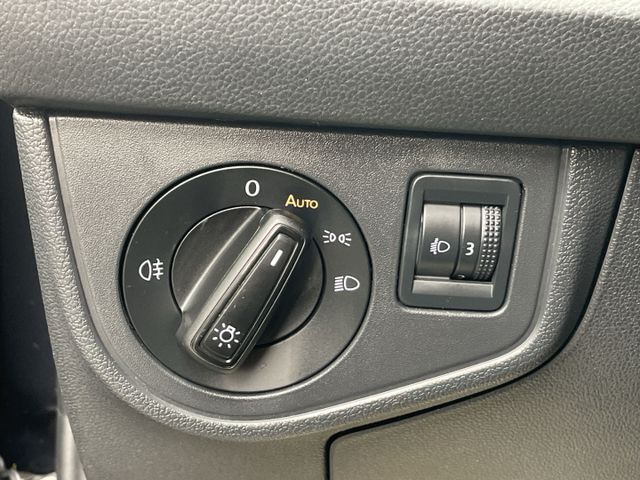 Taigo 1.0 TSI Move Kamera/Navi/Keyless/LED/App-C