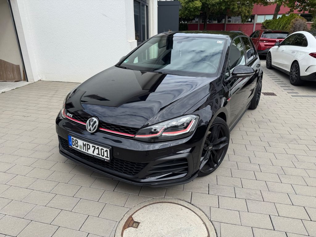 Image of Volkswagen Golf