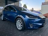 Tesla X Verbesserte Autopilot/CCS/AHK - Tesla Model X aus 2017