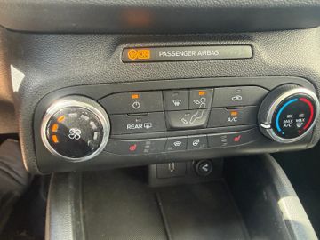 Ford Focus - 12