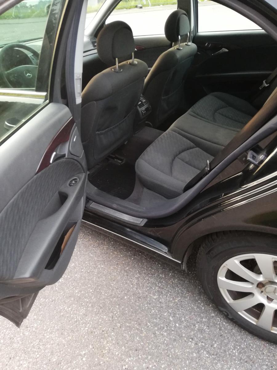 Mercedes-Benz E 220 CDI CLASSIC Classic