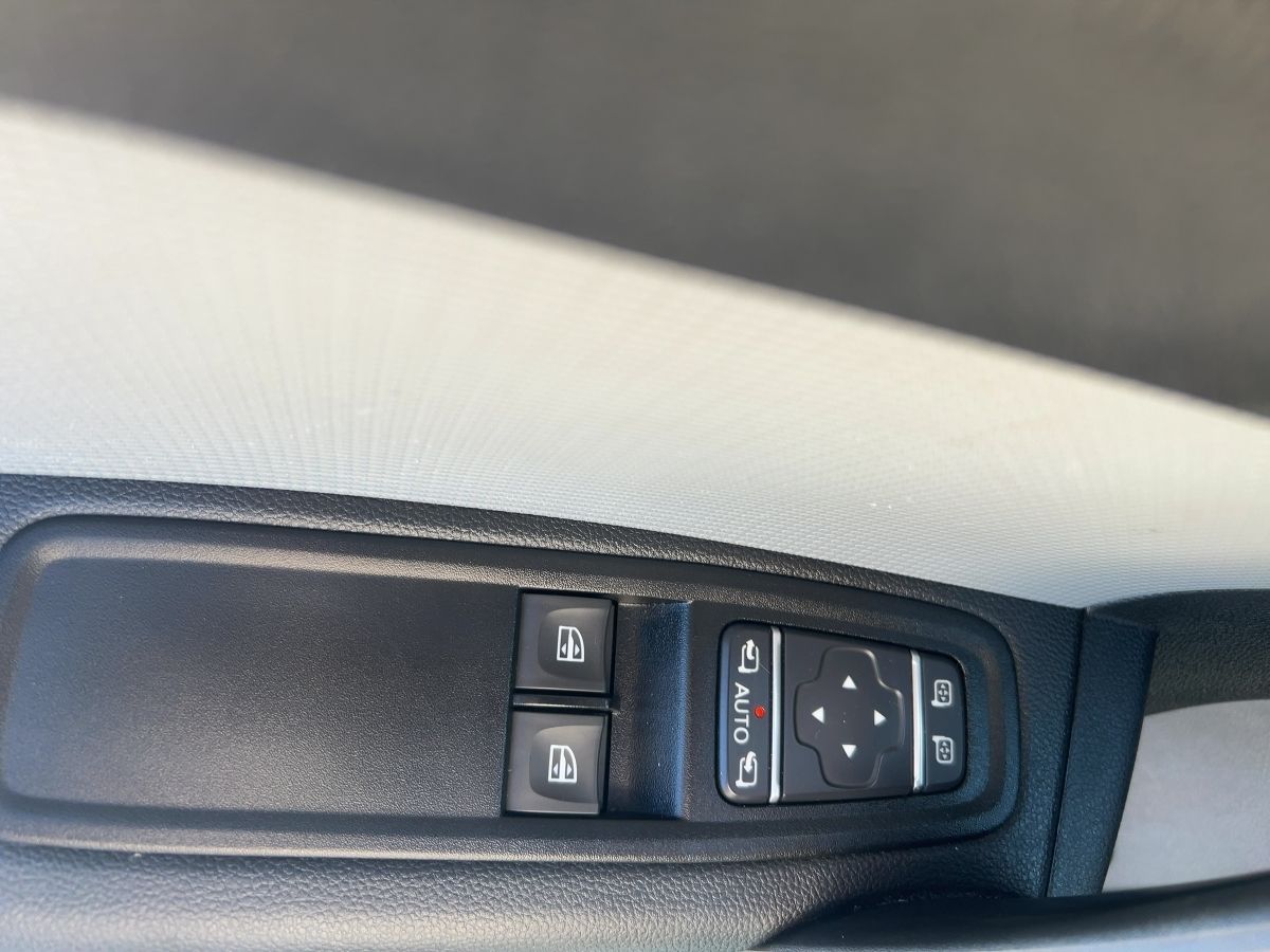 Fahrzeugabbildung Renault Kangoo Rapid Extra Blue dCi 115