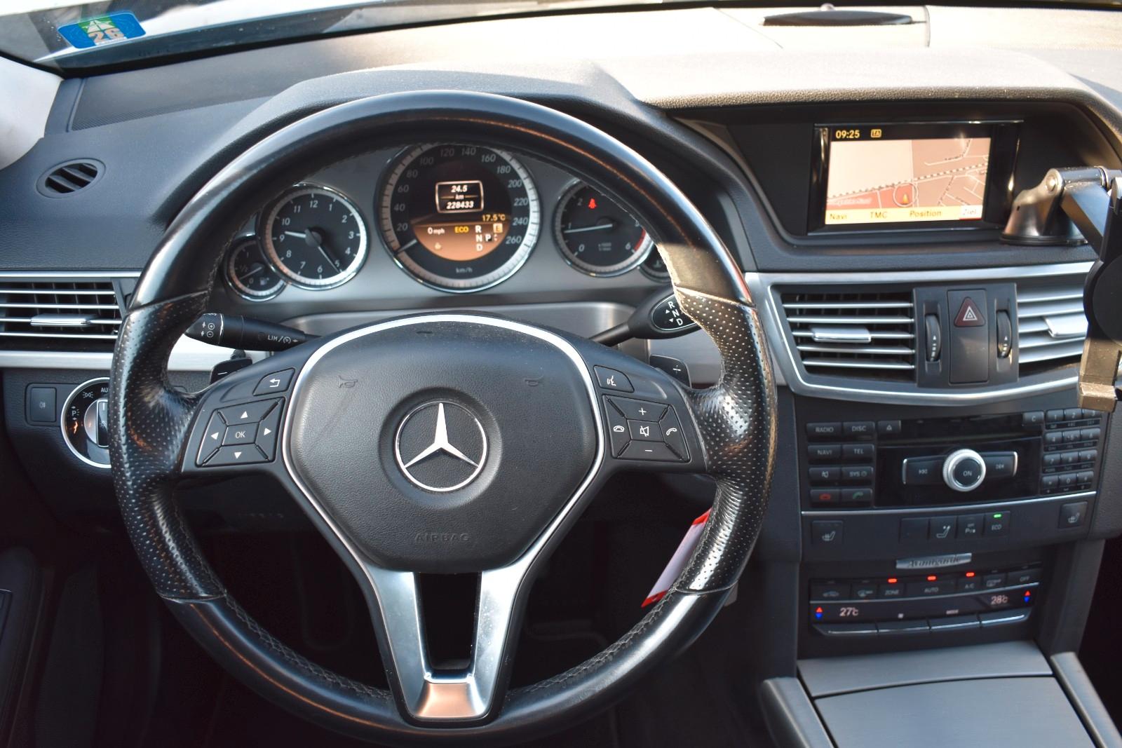 Mercedes-Benz E220 2012 — photo 5