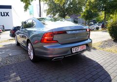 Fahrzeugabbildung Volvo S90 T8 Inscription Plug-In Hybrid AWD Carplay VC