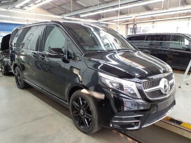 MercedesBenz V 300d 4M Lang Edition AMG Line PANOACCINTILI 2022