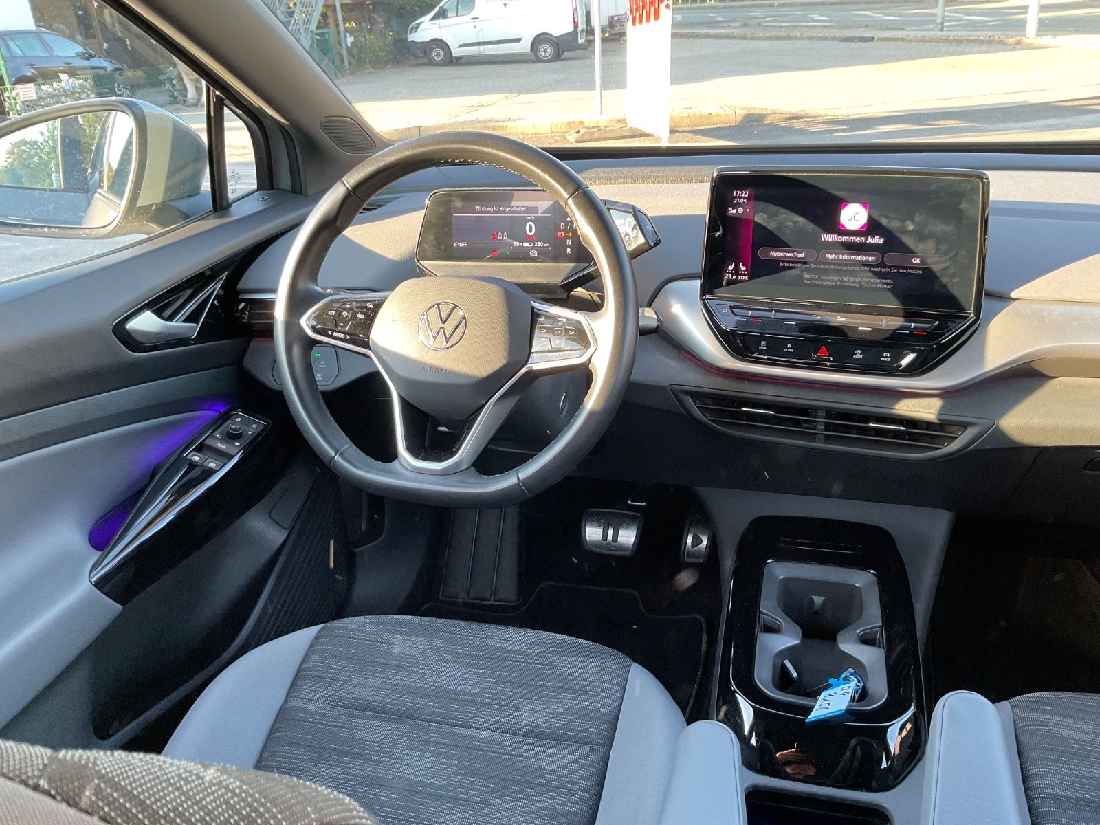 Fahrzeugabbildung Volkswagen ID.4 Pro Performance 82 kWh,Wärmepumpe,LED,Navi,