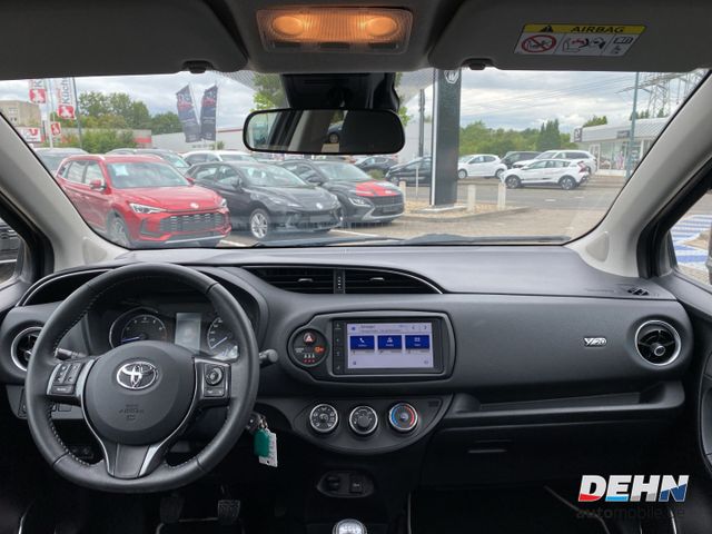 Toyota Yaris 1.5 Dual-VVT-iE Club Alu Kamera