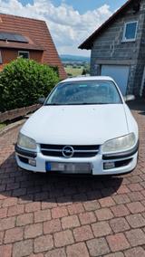 Opel Omega 2.5 TD  - Opel Omega mit Diesel-Antrieb