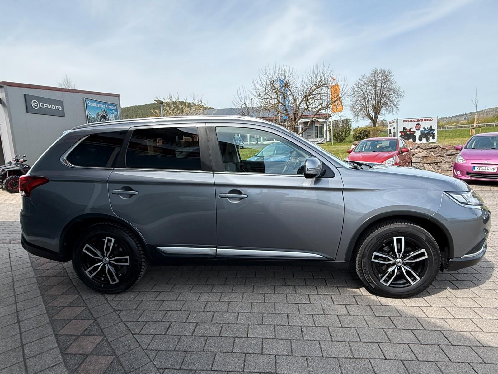 Mitsubishi Outlander 2.0 MIVEC Diamant ClearTec 2WD 