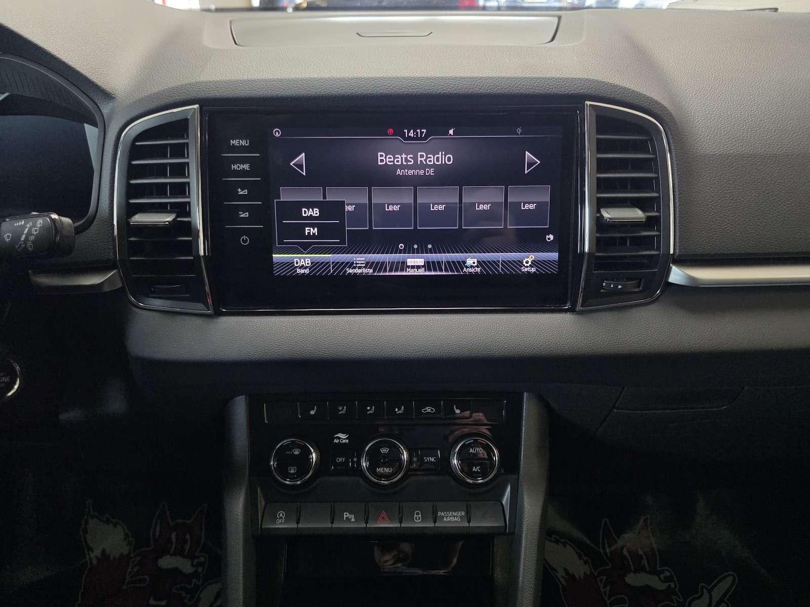 Fahrzeugabbildung SKODA Karoq 2.0 TDI/LED/Nav/Virtual/Memory/ACC/VZE/Ahk