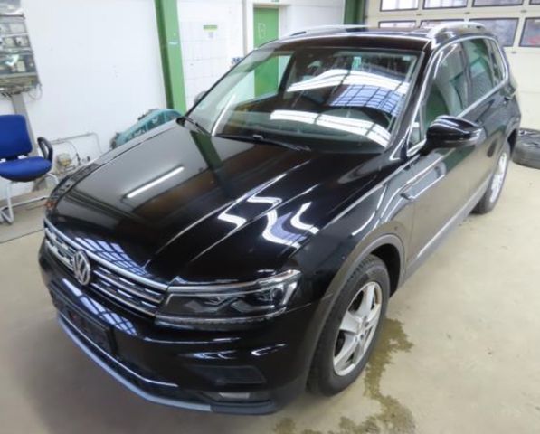 Volkswagen Tiguan Highline 2.0TDI DSG 4Motion/Panoda/16900n