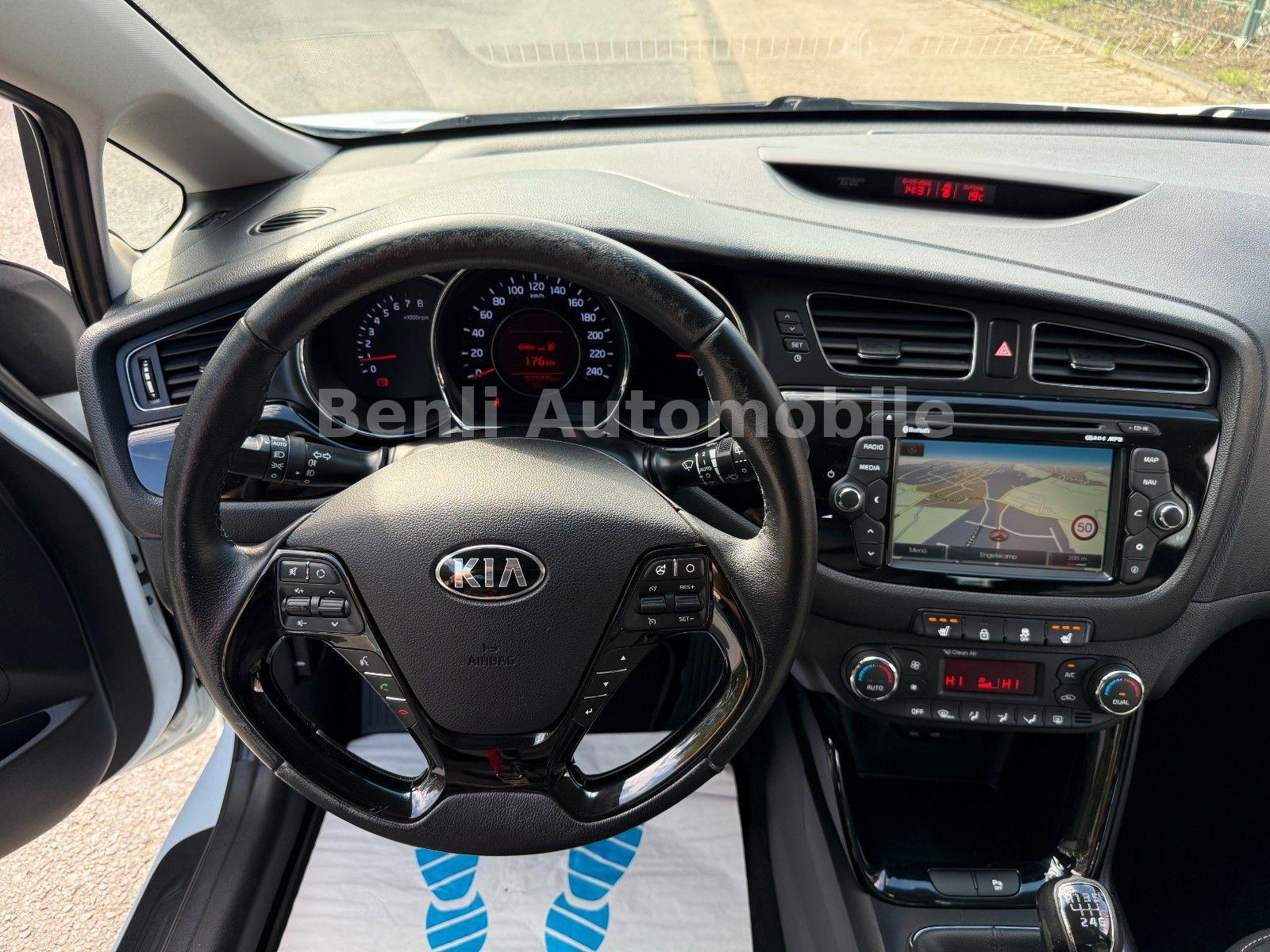 Kia cee'd / Ceed Dream Team/NAVI/SHZ/KAMERA/TMP/LED/
