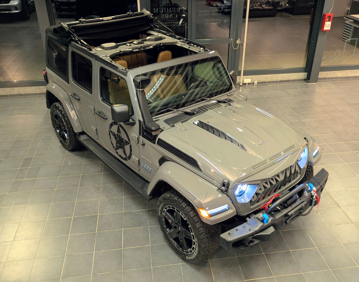 Jeep SAHARA2.04xe Plug-in Hybryd Unlimited ARMY STYLE imagem 3