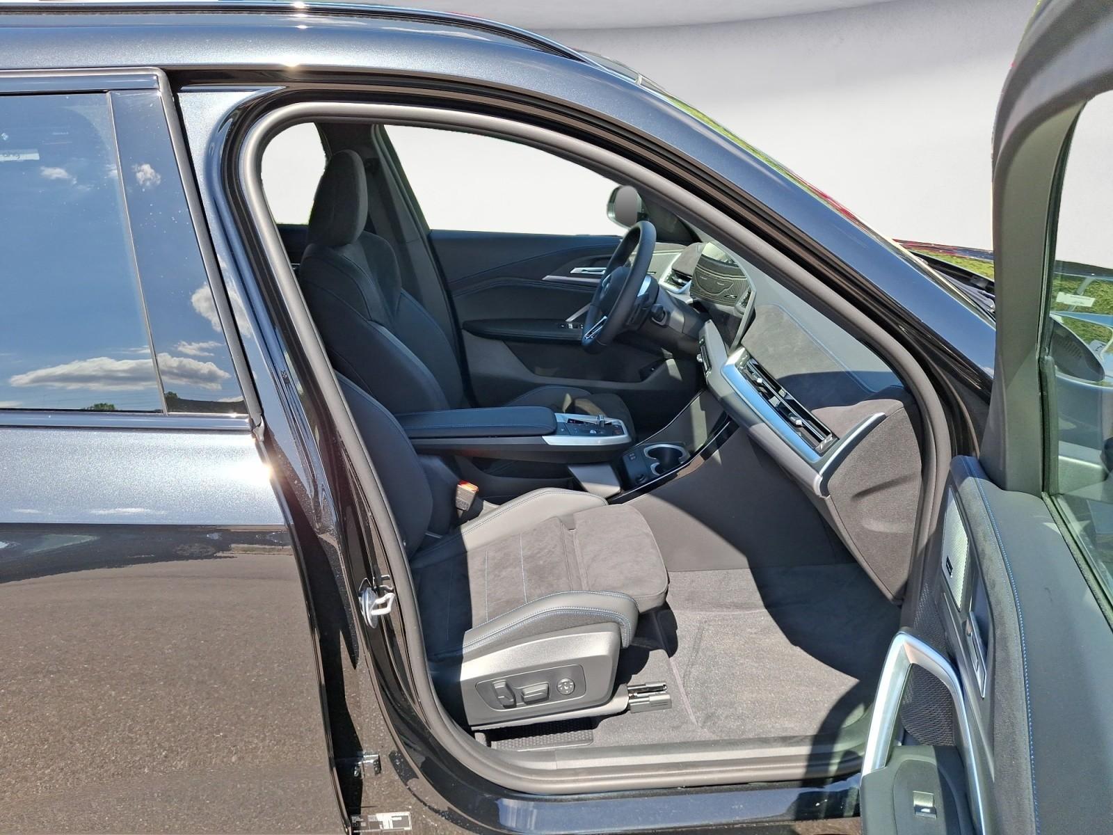 BMW X1 sDrive20i Aut. M Sportpaket Panorama el.Sitz, миниатюра 13