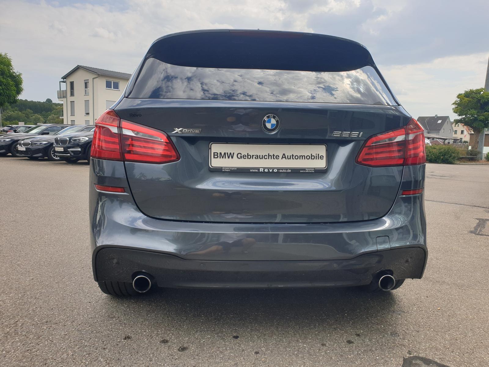 BMW 225i Active Tourer xDrive Aut M Sportpaket AHK L