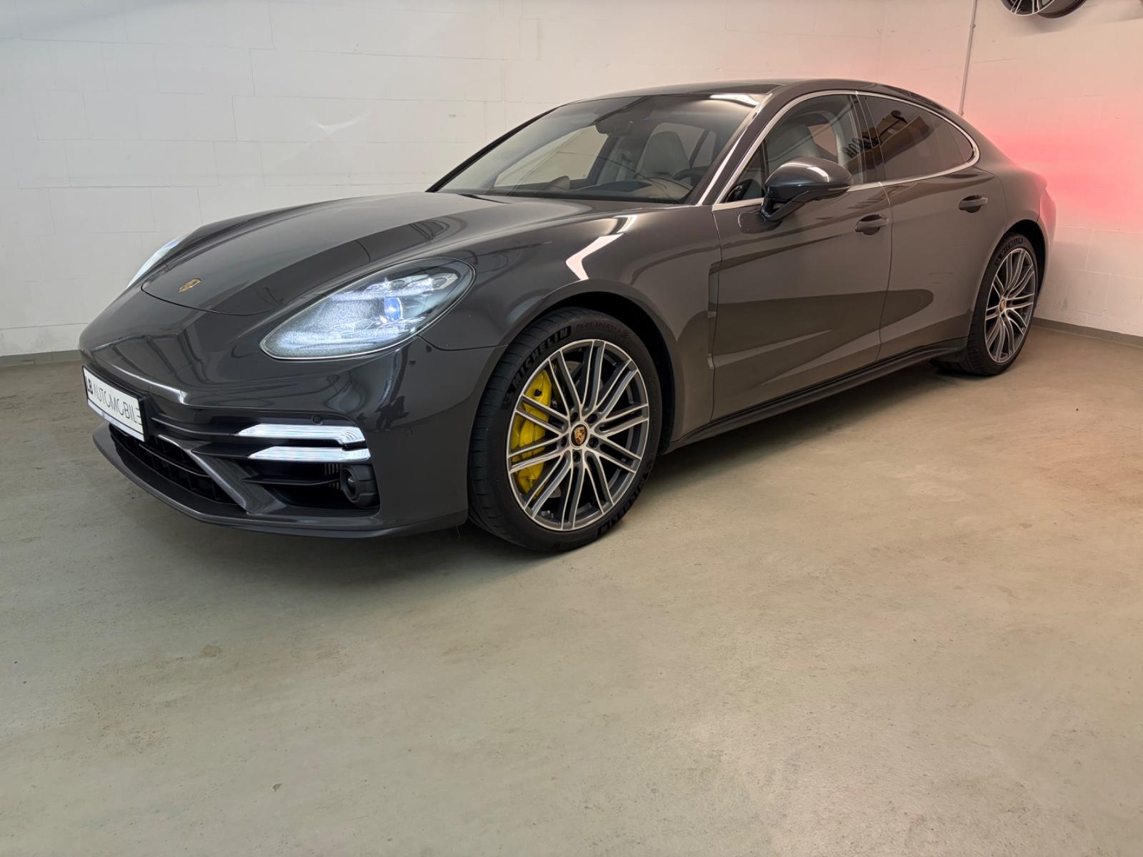 Porsche Panamera Turbo S