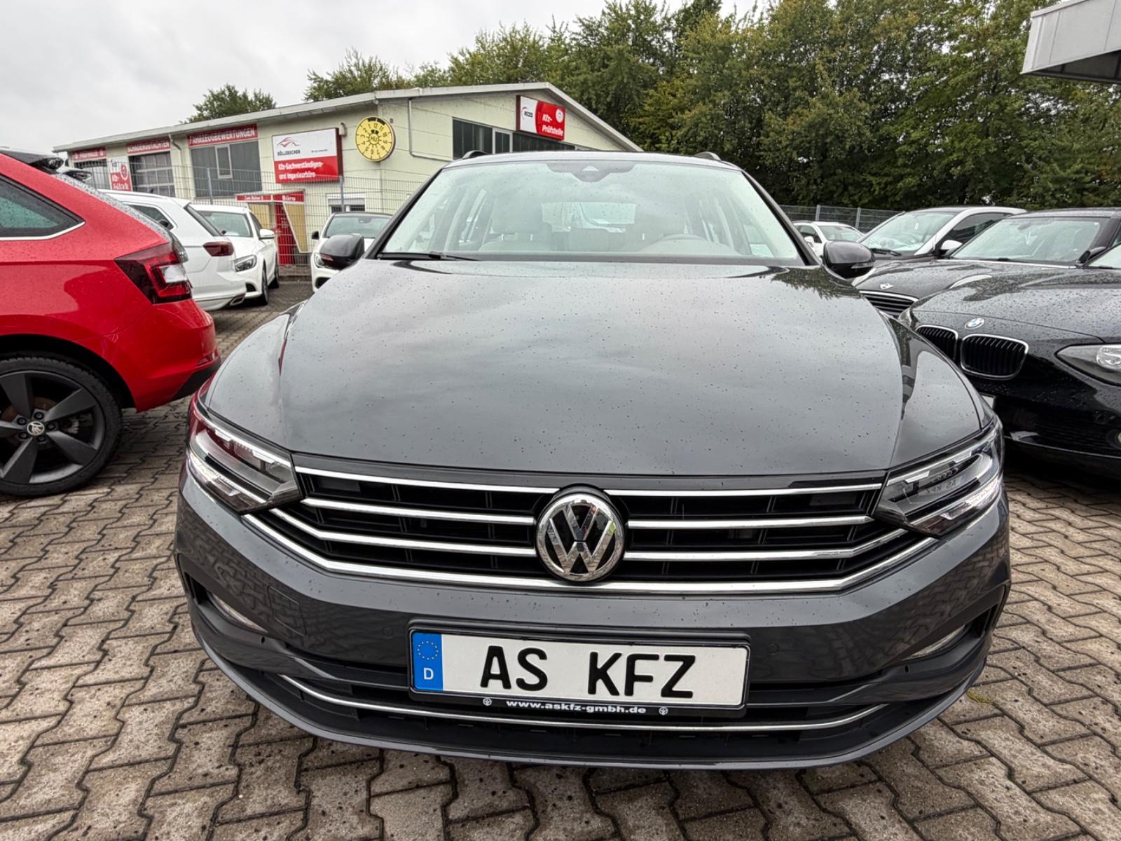 Volkswagen Passat Business LEDER KLIMA LES ALU ́S, миниатюра 2