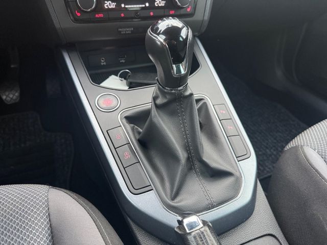 Arona Style 1.0 TSI ACC DAB Rückfahrkamera SHZ