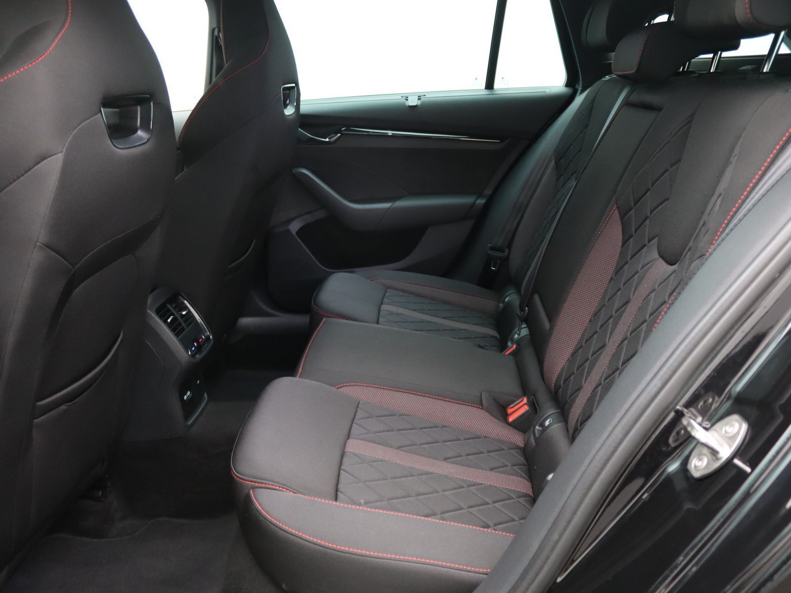 Skoda Octavia - Bild 12