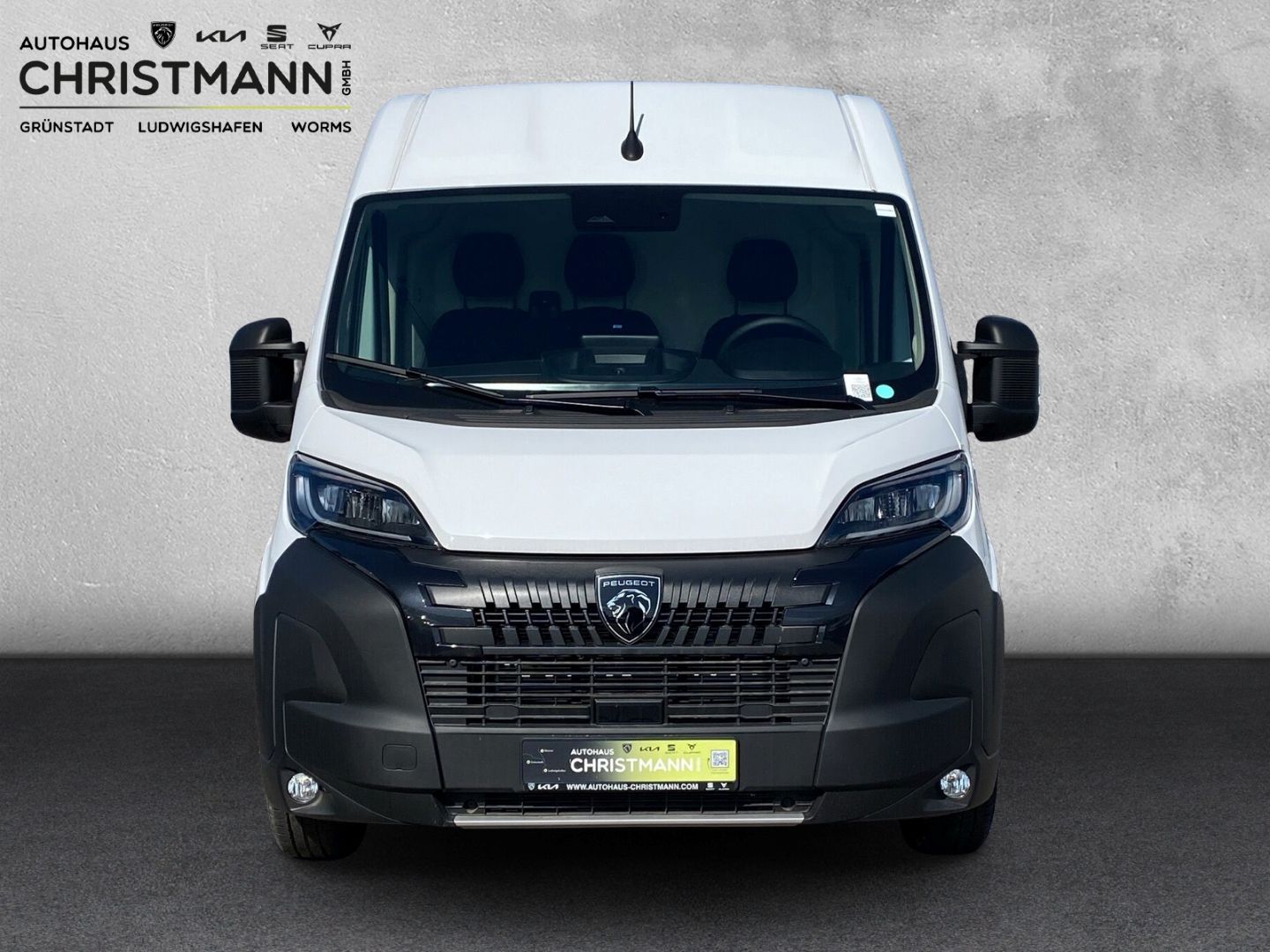 Fahrzeugabbildung Peugeot Boxer Kasten Hochraum 335 L2H2 BlueHDi 140 2.2 F