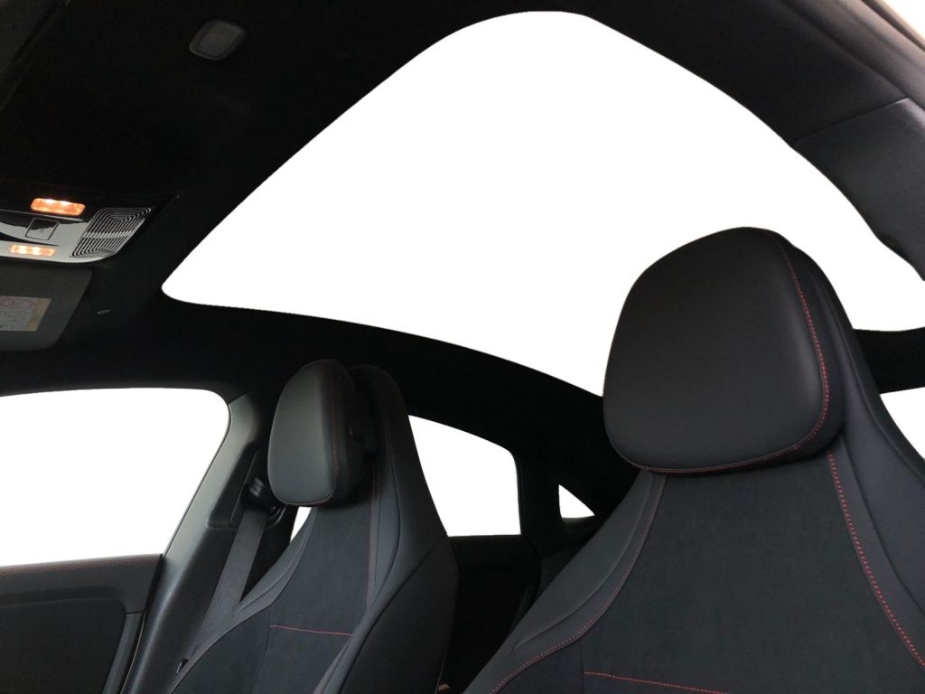 Mercedes-Benz CLA 180 AMG MBUX MBeam Night AHK Pano SHD Wide foto 16
