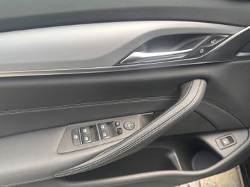 BMW 520 - 8