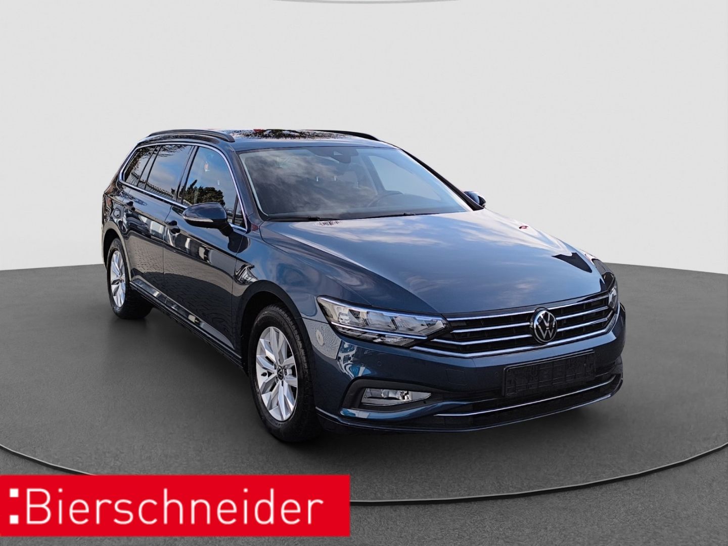 Volkswagen Passat Variant 1.5 TSI DSG Business AHK NAVI PDC imagem 3