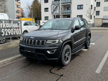 Jeep Grand Cherokee - 2