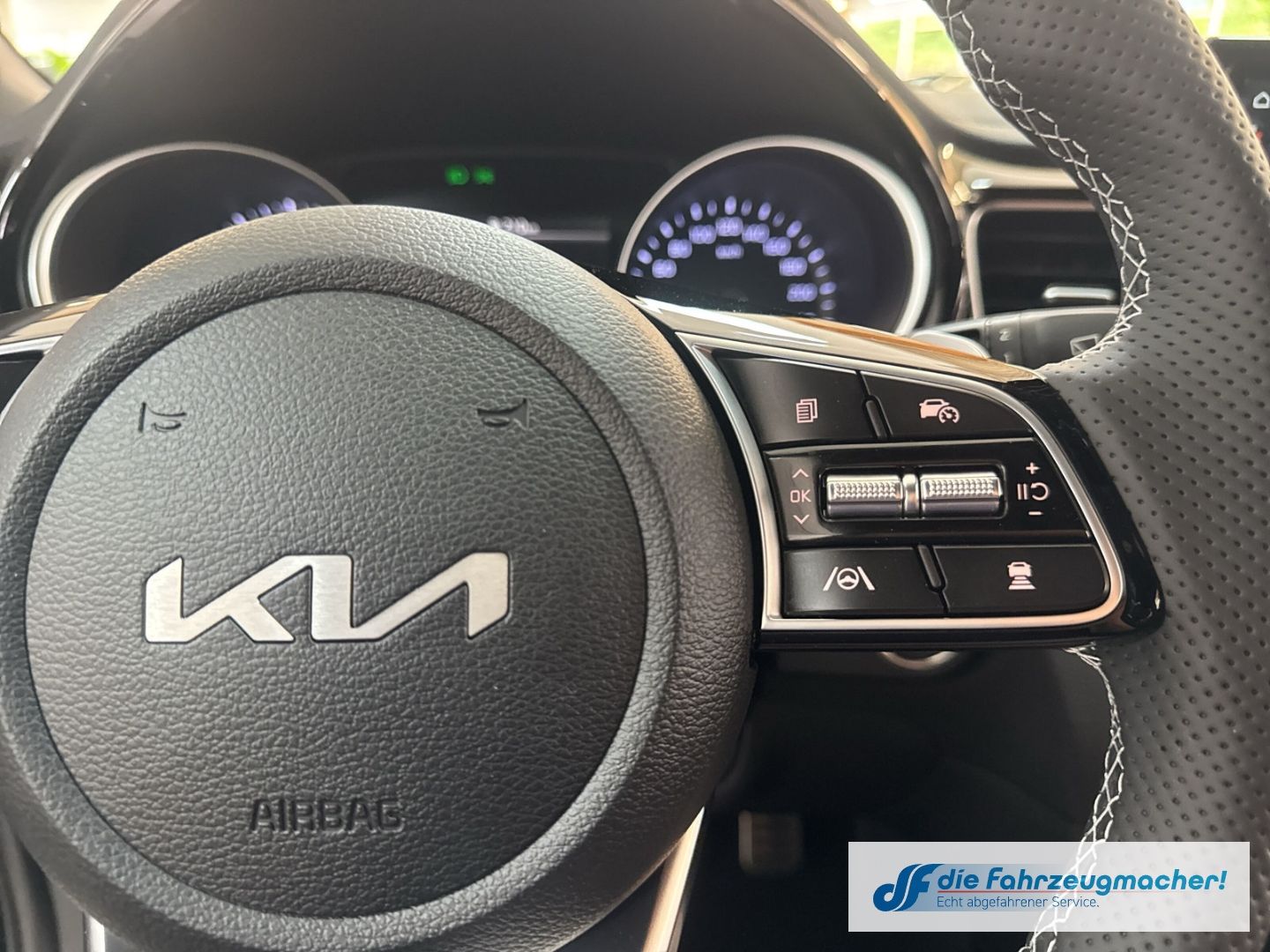Fahrzeugabbildung Kia XCeed GT Line Navi Digitales Cockpit Soundsystem