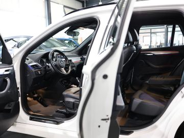 BMW X1 - 11