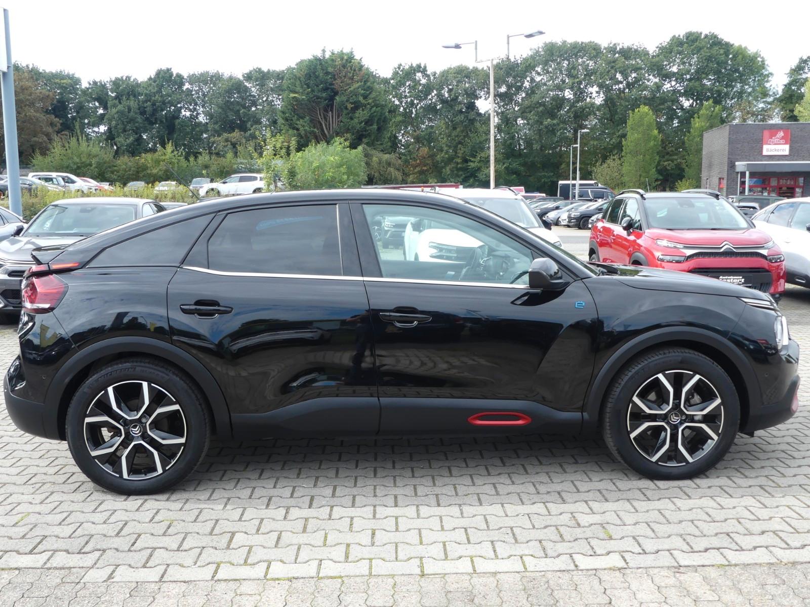 Citroën ë-C4 Shine 136 inkl. Winterkompletträder