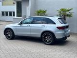 Mercedes-Benz AMG | LEDER | AHK | 2J Junge Sterne Garantie  - silberne Mercedes-Benz GLC 43 AMG