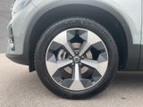 Volvo XC40 T2 Automatik Plus Dark  LED - Volvo mit Benzin-Antrieb: Geländewagen