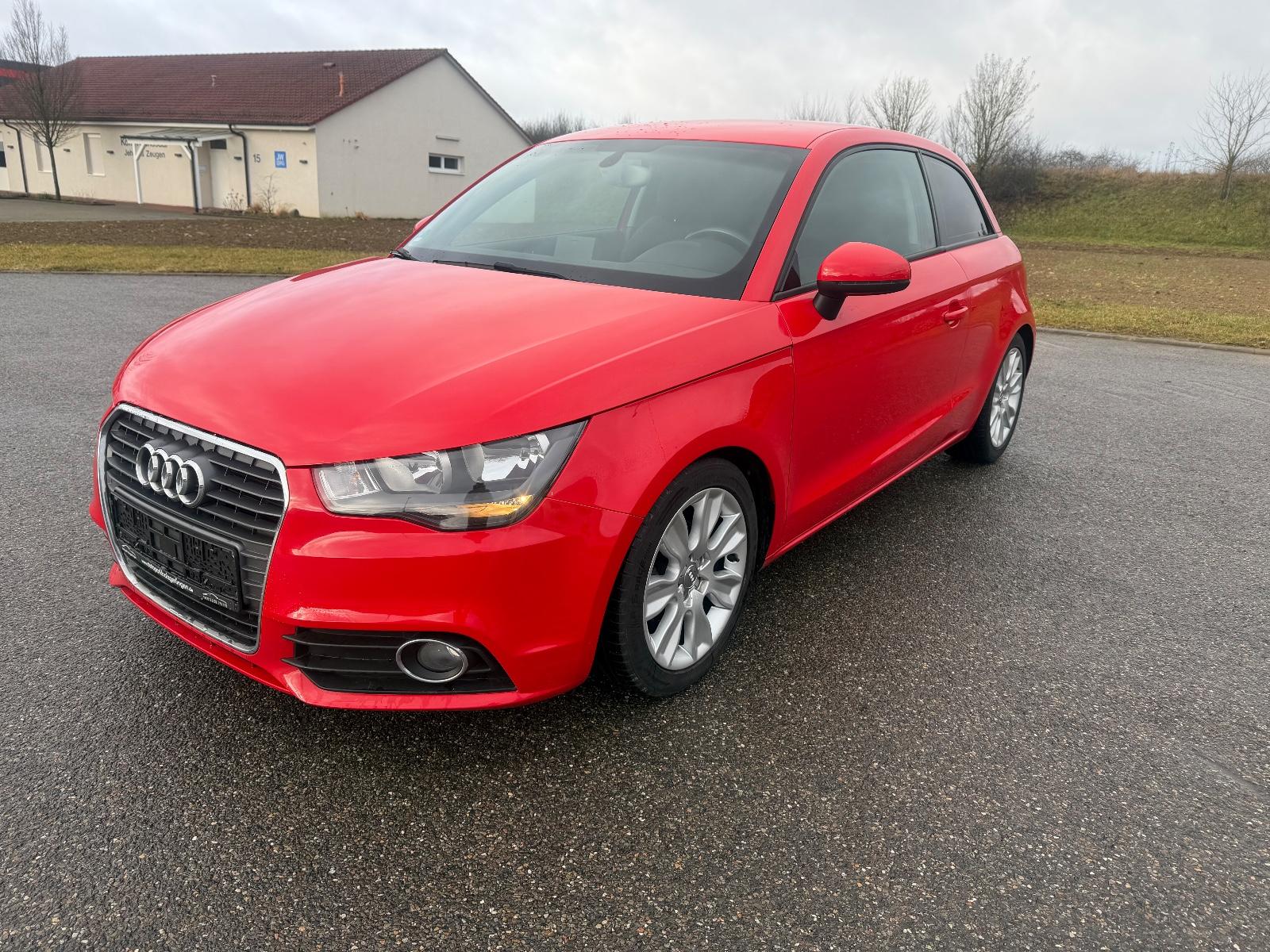 Audi A1 ambition*KLIMA*STEURKETTE NEU*