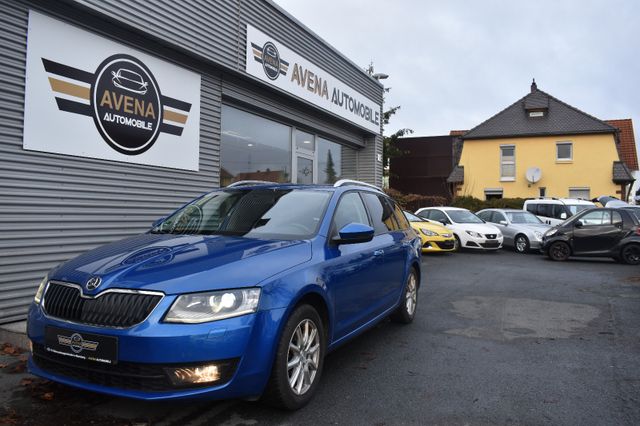 Skoda Octavia Combi Elegance*Pano*Leder*Xenon*Navi*PDC