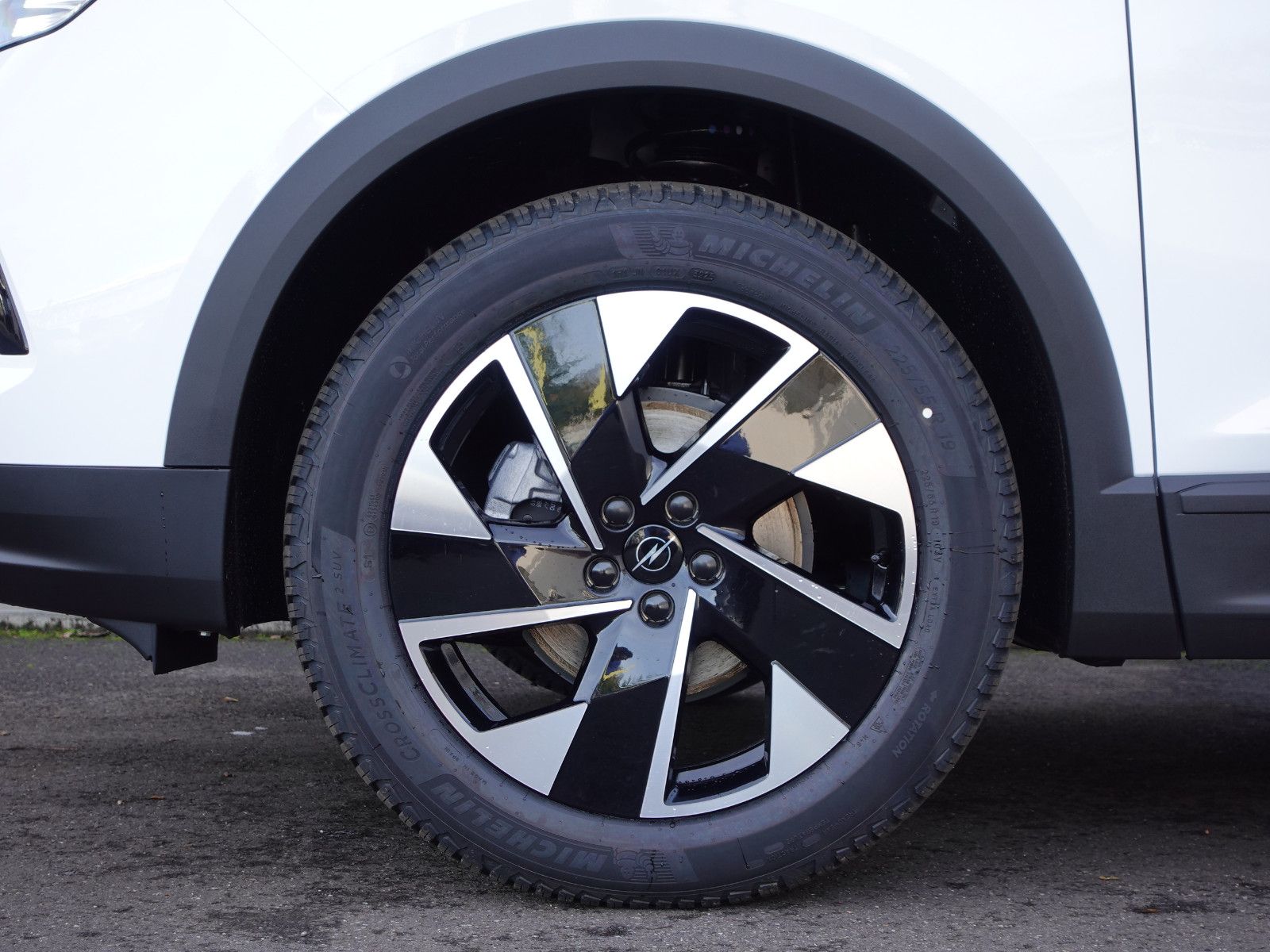 Fahrzeugabbildung Opel Grandland GS,Autom.Navi,Sitzh,Schiebedach,Headup