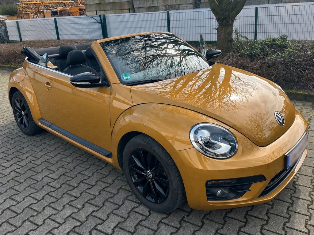 Image of Volkswagen Beetle