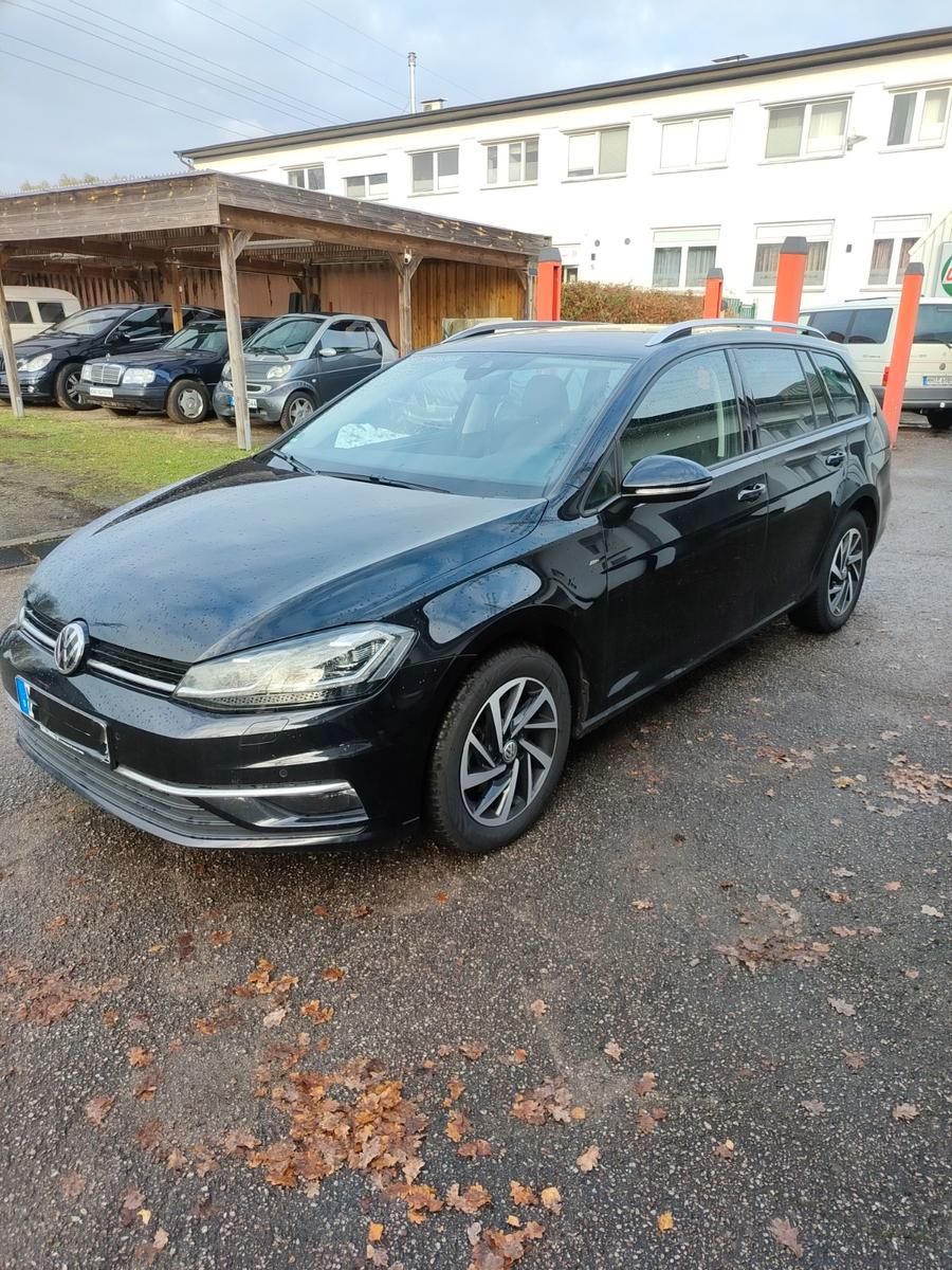 Volkswagen Golf VII 1.6 TDI Join Variant