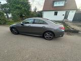 Mercedes-Benz CLA 220 AMG Line - Mercedes-Benz CLA 220: Coupe