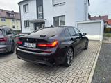 BMW M340d xDrive*Laser*HUD*Keyless*AHK*H&K*Kamera - BMW M340d mit Diesel-Antrieb: Limousine, Automatik
