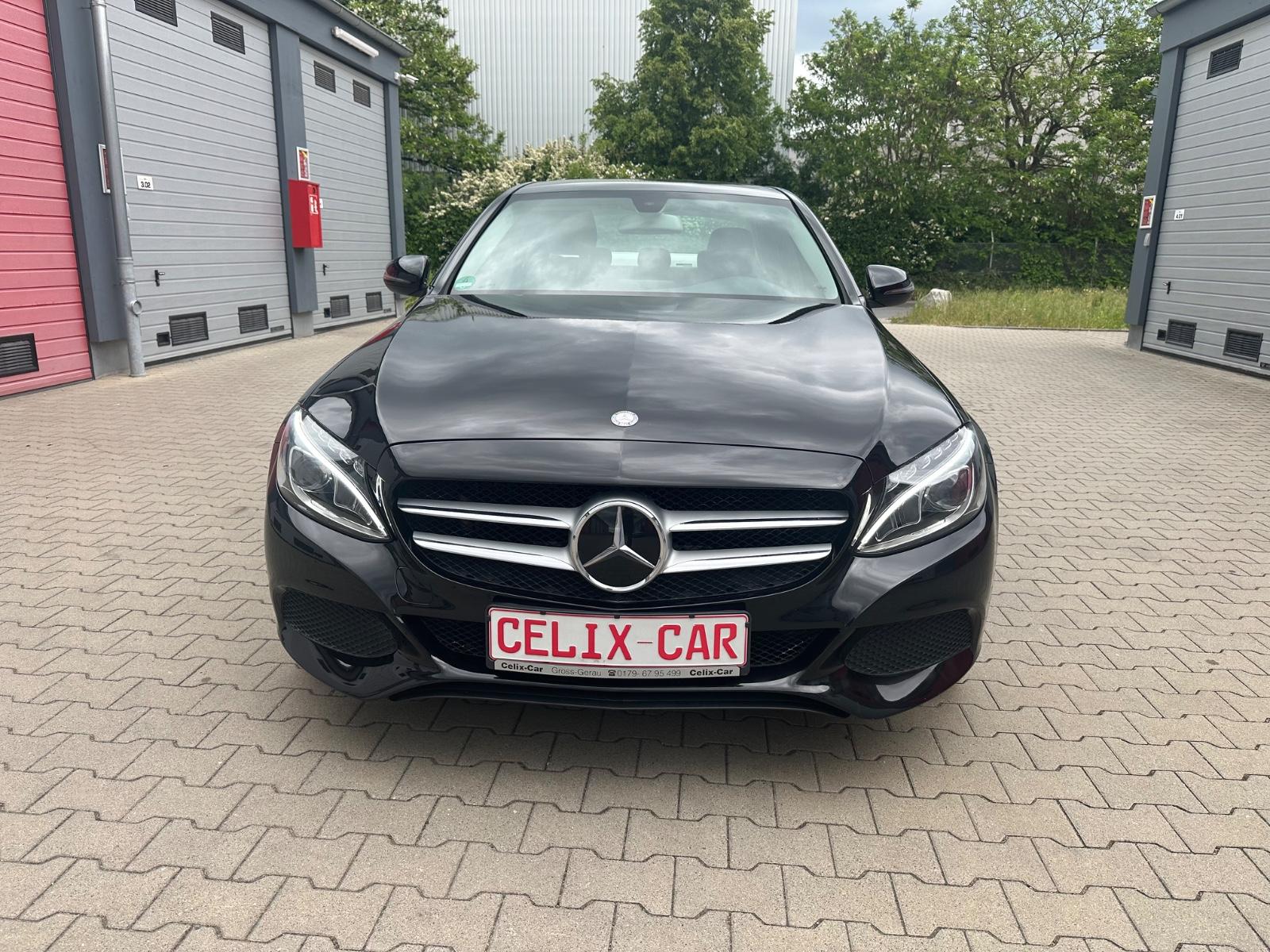 Mercedes-Benz C 200 CGI/1.Hand/Euro6/Leder