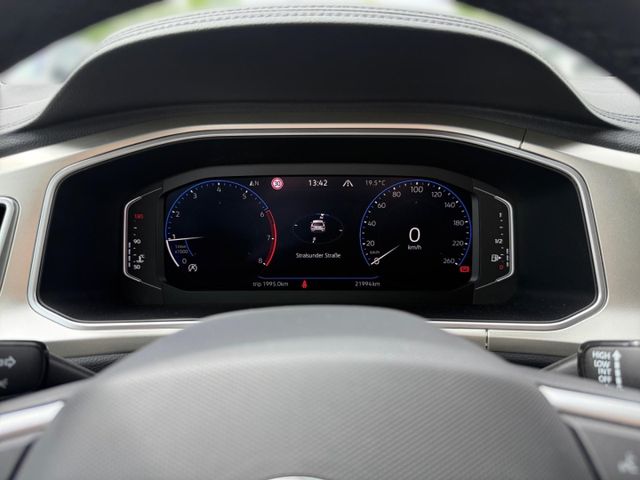 T-Roc Move 1.0 TSI Navi Apple CarPlay Rear View