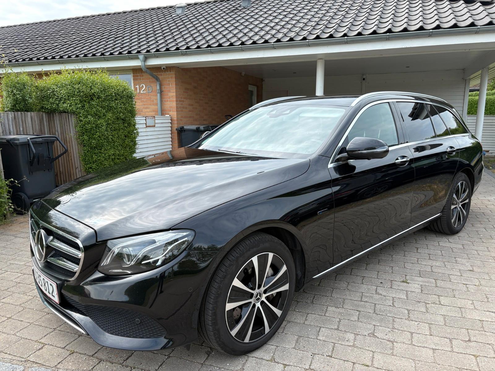 Mercedes-Benz E 300 E T-Modell E 300 de